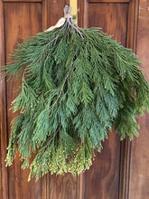 Load image into Gallery viewer, Incense Cedar Bunch