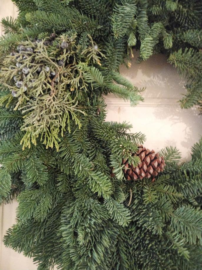 Mixed Noble Fir Wreath (With Cones)